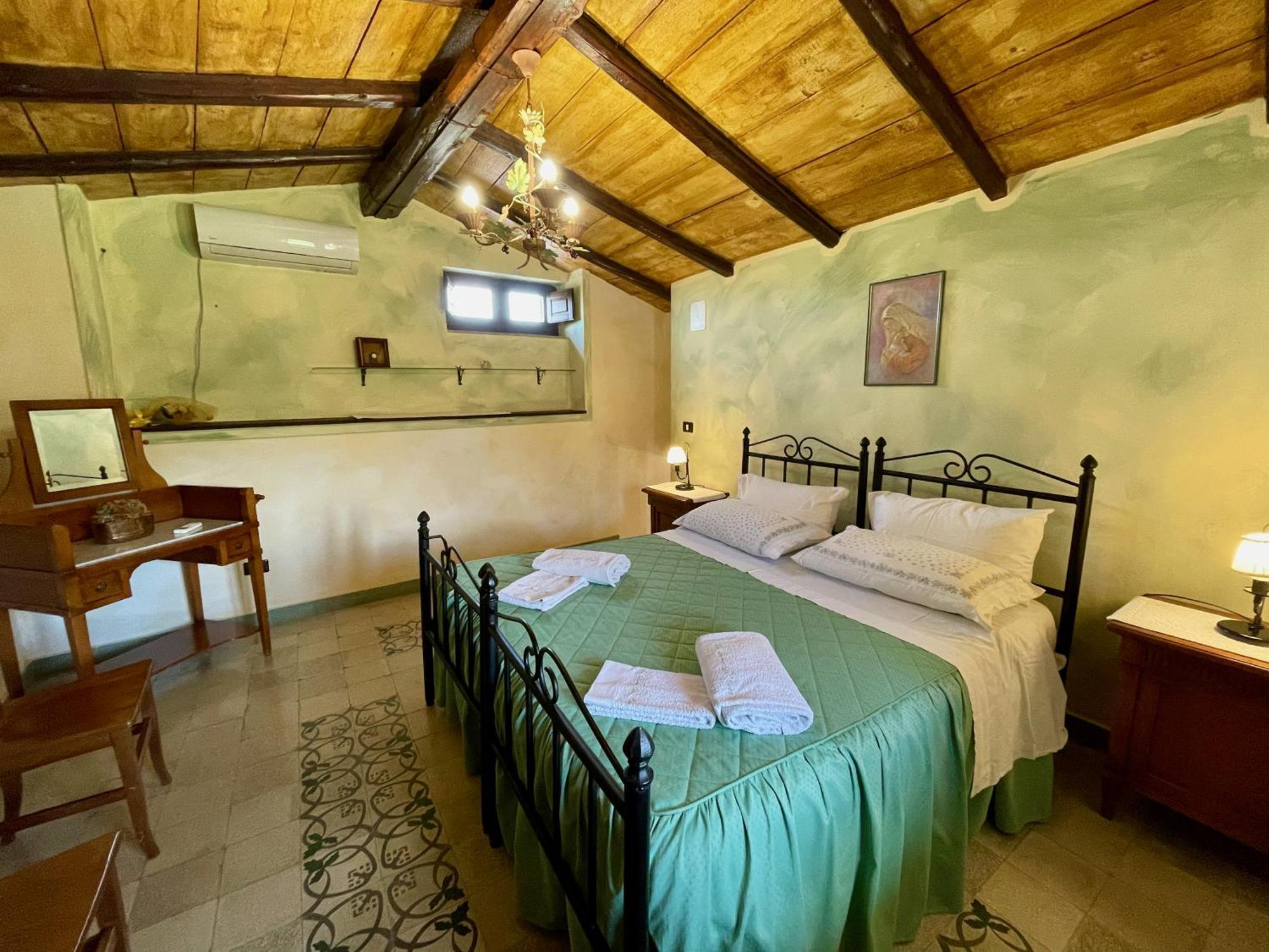Le Querce Di Cota Villa Troina Exterior photo